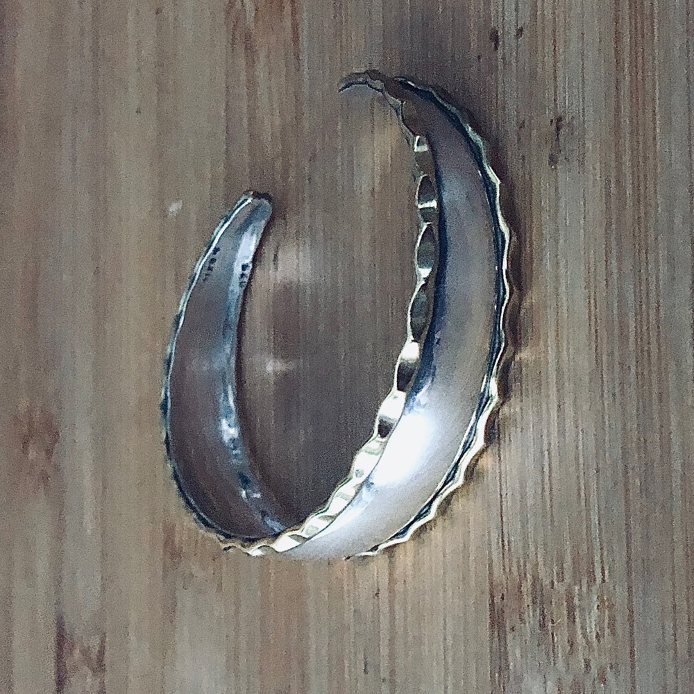 $118 Sterling & Gold Estate Cuff  Marked MEXICO 925 - Picture 6 of 9